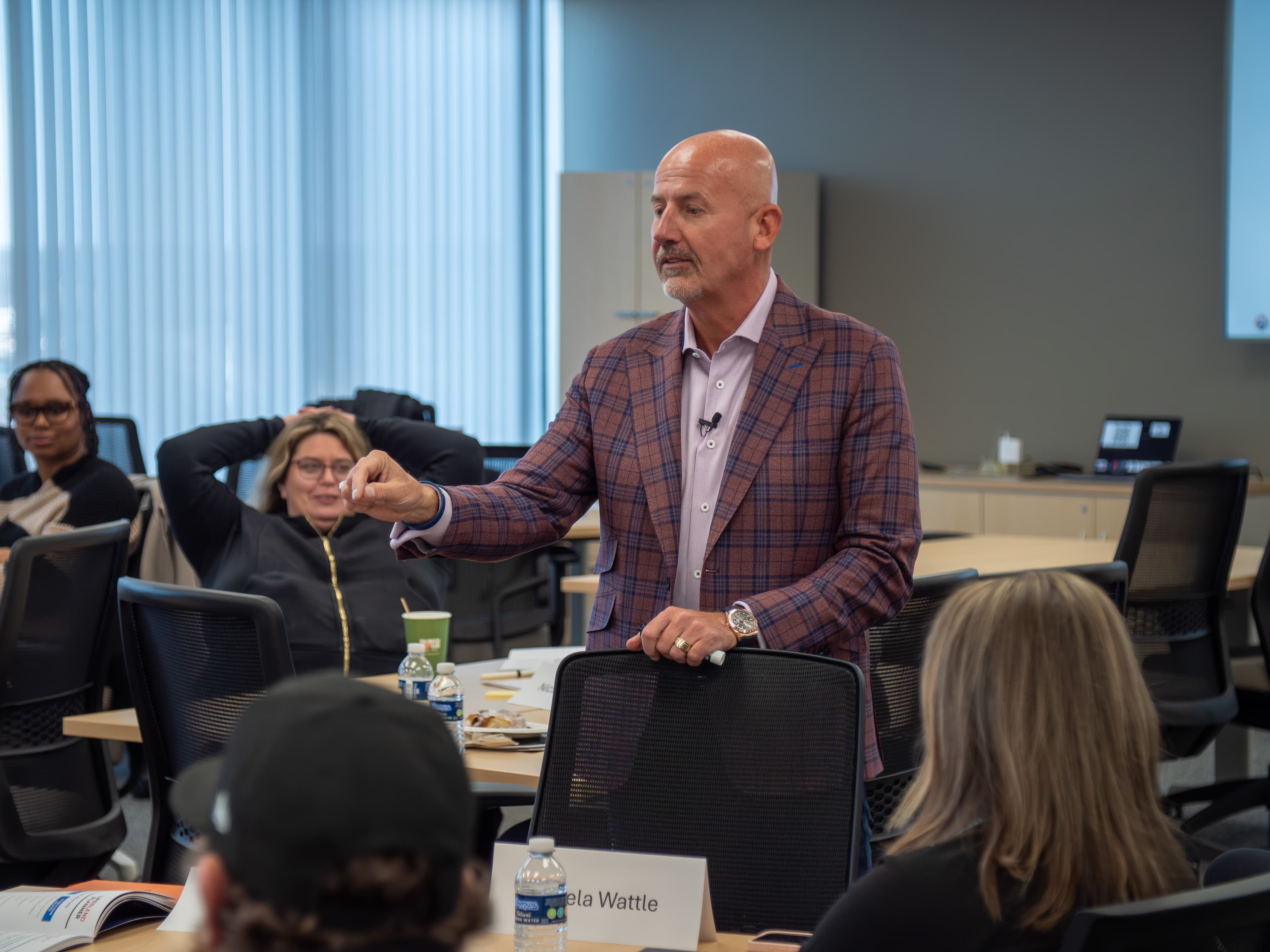 Steve Lowisz presenting to leaders during a GDD cohort session