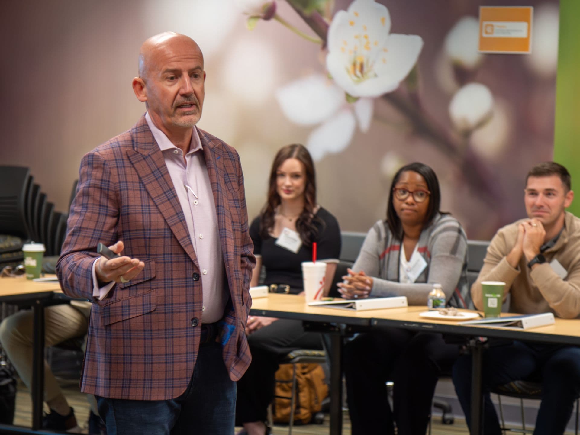 Steve Lowisz delivering a keynote presentation